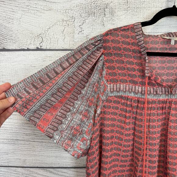 Lucky Brand Plus Size Coral & Gray Printed Boho Blouse Size 2X - Picture 3 of 7